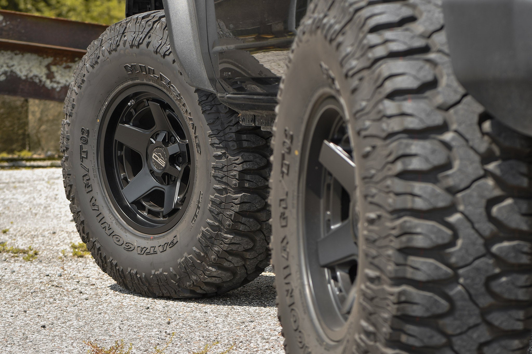 Overland Sector Atlas 17x9 -35 6x135/6x139.7mm 106.2mm Satin Black