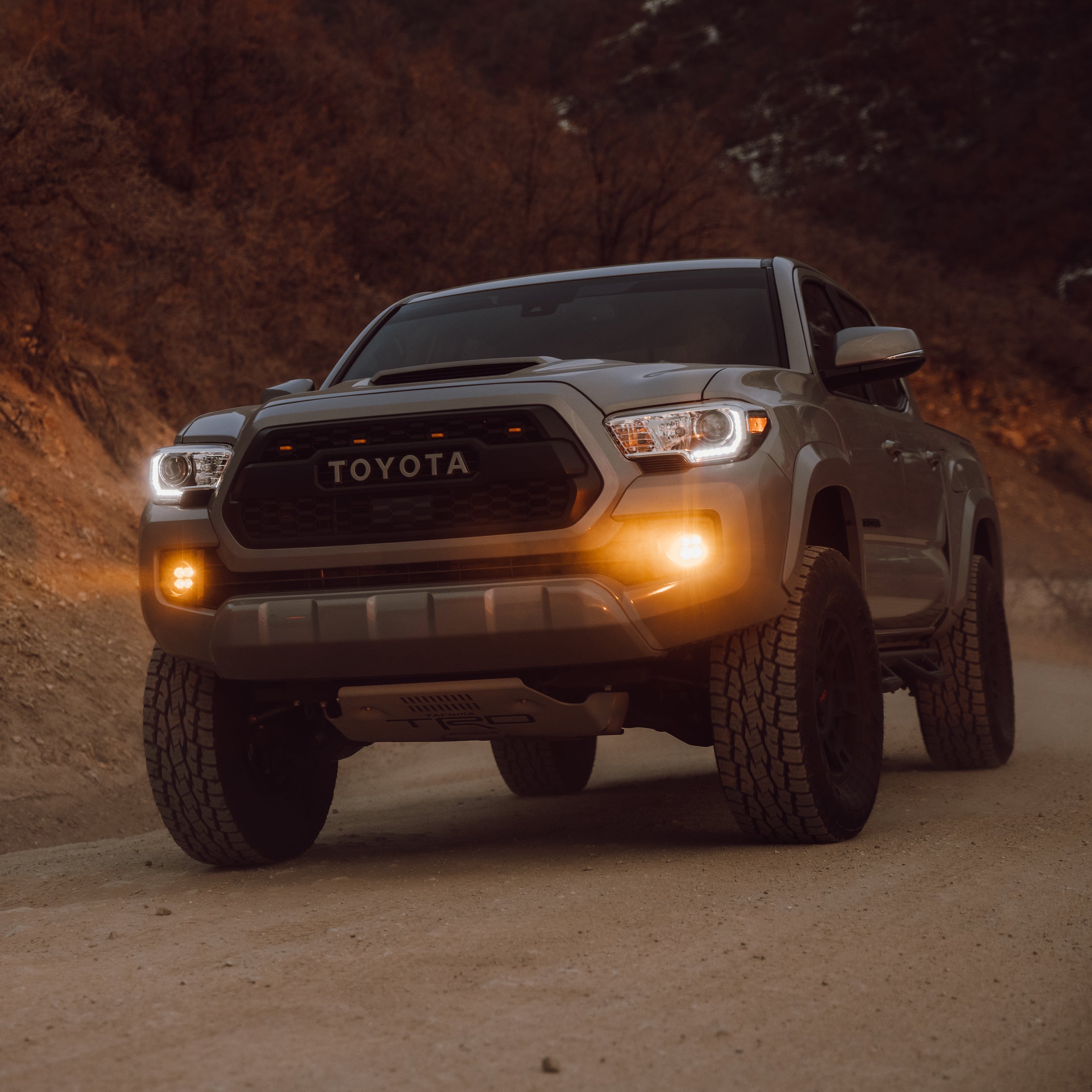 toyota tacoma amber lens led fog light kit mounted